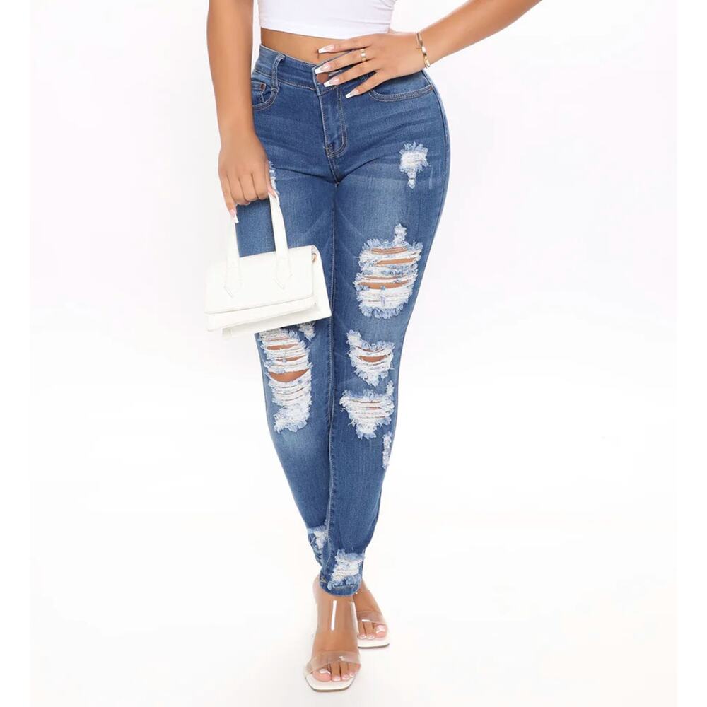 NWT Fashion Nova Reagan Distressed Skinny Jeans Size 7